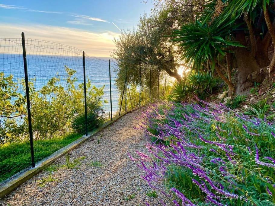 La Casa Alle Calandre Ventimiglia Eksteriør bilde